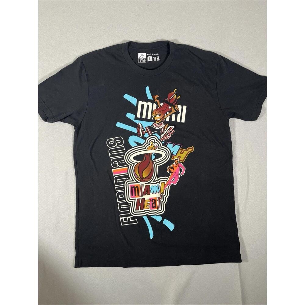 Court Culture Mens Large Mashup Sticker Miami Heat Store Shirt C 22